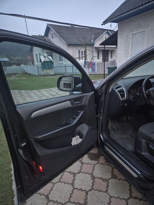 Audi Q5 2.0 tdi 2010 р.