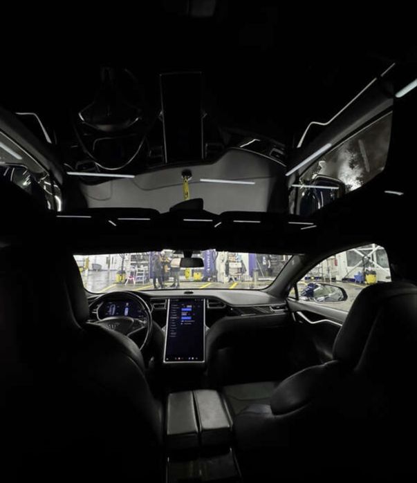 Tesla Model S 2017