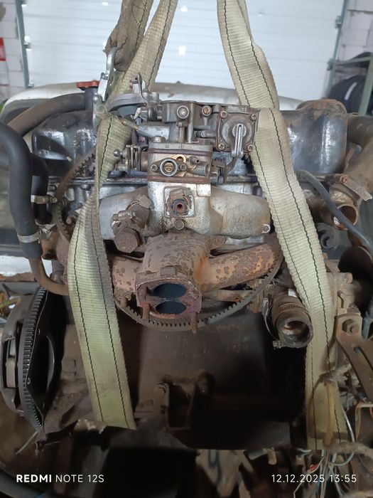 Двигун Ваз 2101-2102 мотор бензин 1.2 двигатель КПП 5 Ступка