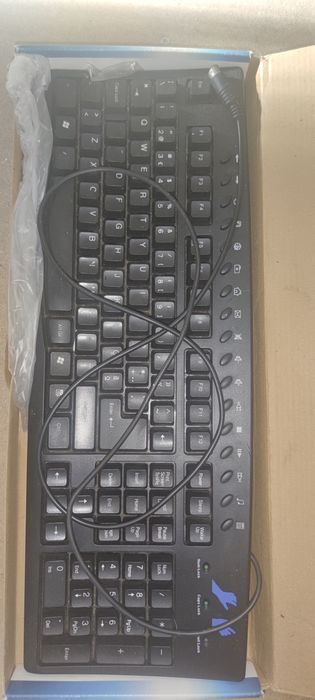 Teclado novo antigo