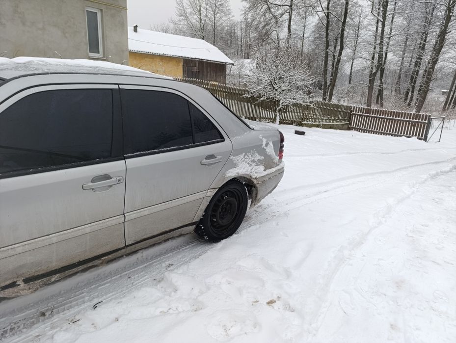 Продам Mers W202 C180
