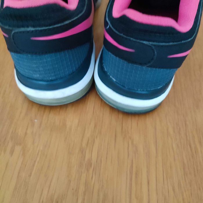 Buty Nike roz 38,5