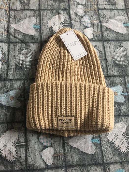 Jasnobeżowa czapka zimowa Puccini