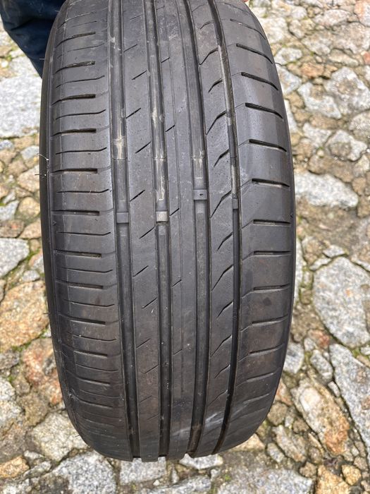 Pneus 225/60 r16