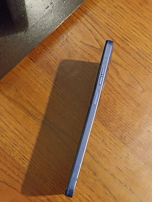 Продам телефон motorola e15