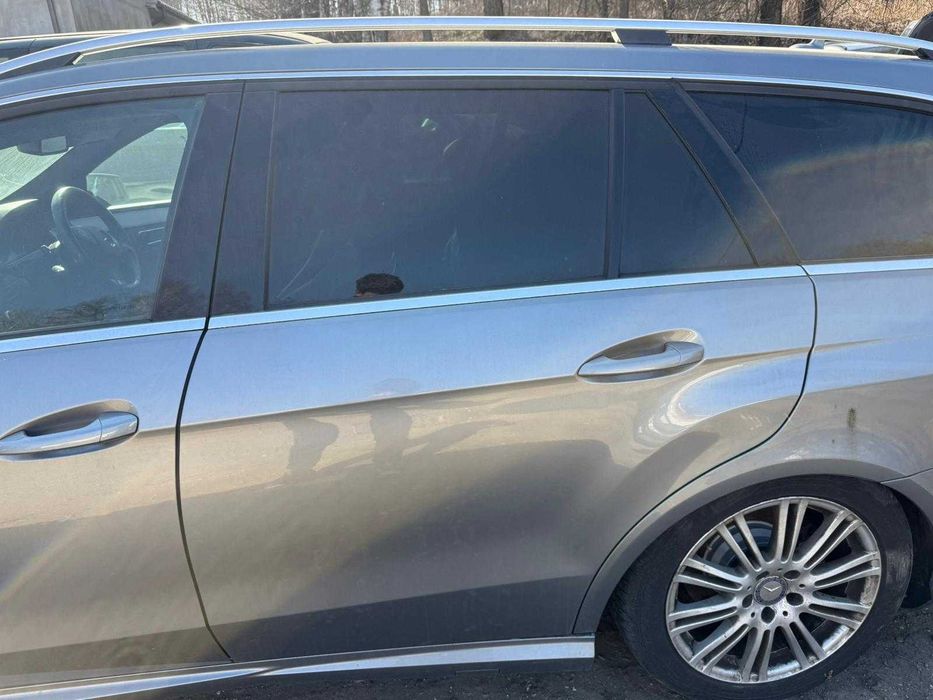 Drzwi lewy tył Mercedes e klasa w212 przedlift Kod lakieru  792