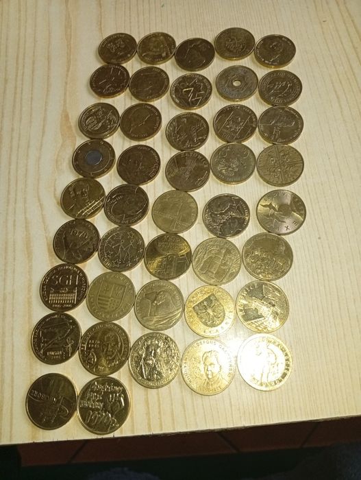 Monety kolekcjonerskie dwuzłotowe