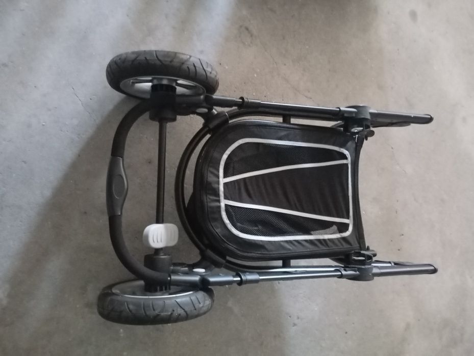 Carrinho de bebé - conjunto de rua Zippy safe