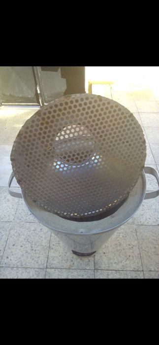 Fogareiros e assadores de castanhas assadas novos e em inox