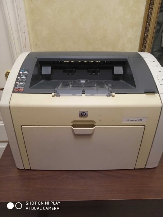 Лазерный принтер "HP LaserJet 1022"