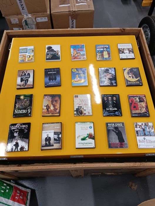 DVDs CDs coleção franceses/inglês/Português/comédia/Romance/Ação