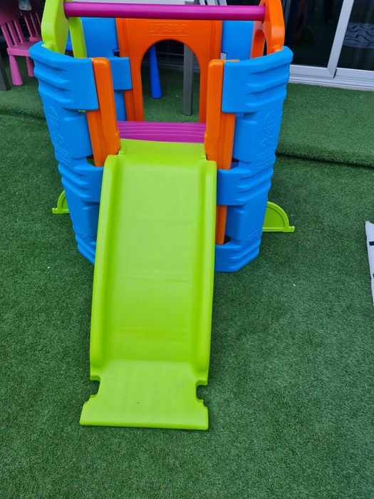 Parque de atividades escorrega V2 Feber