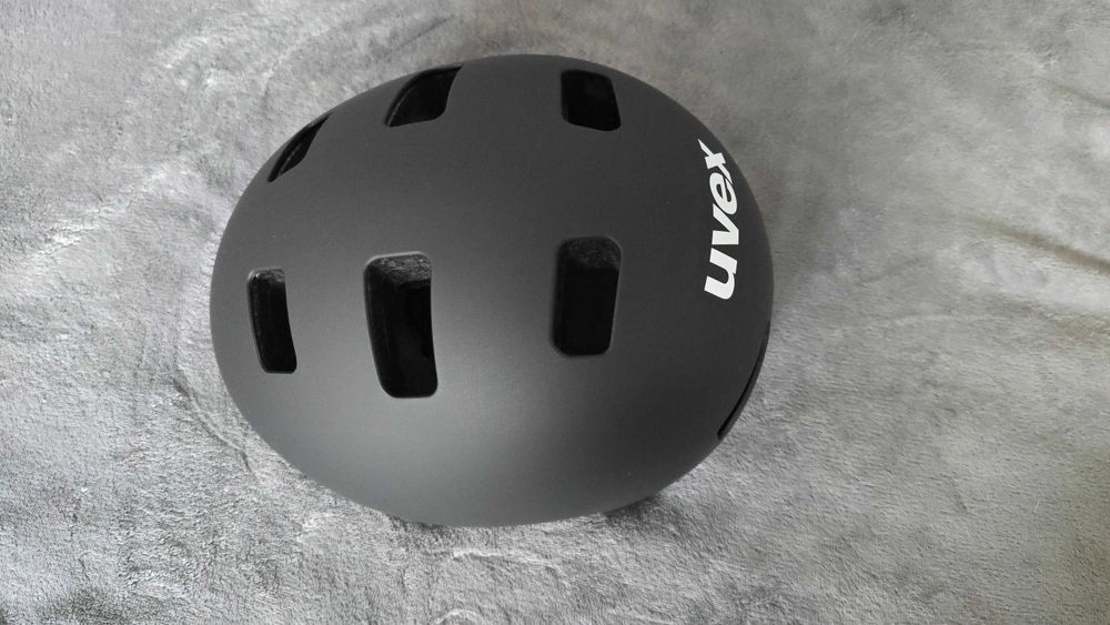 Kask Orzeszek BMX rower UVEX KID 3 CC Black rozm 55-58cm
