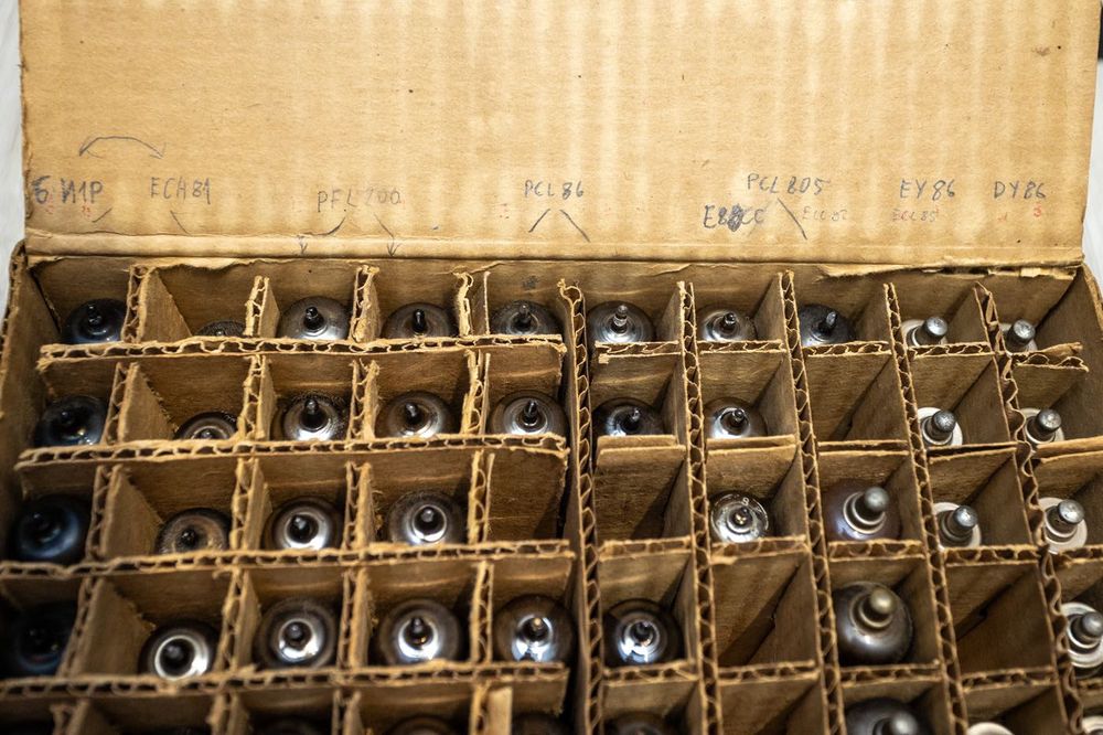 Lampy elektronowe telewizyjne