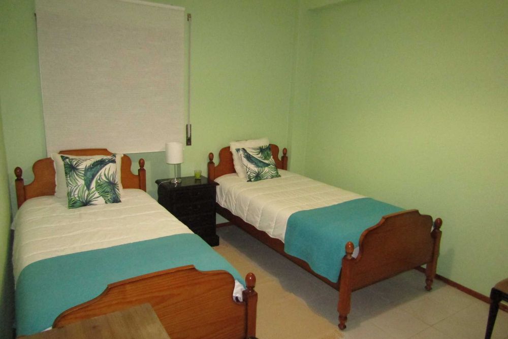 Quartos em Peniche