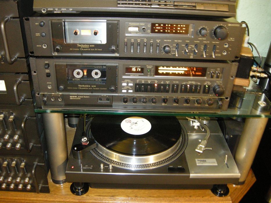 Кассетна дека Technics RS-M95