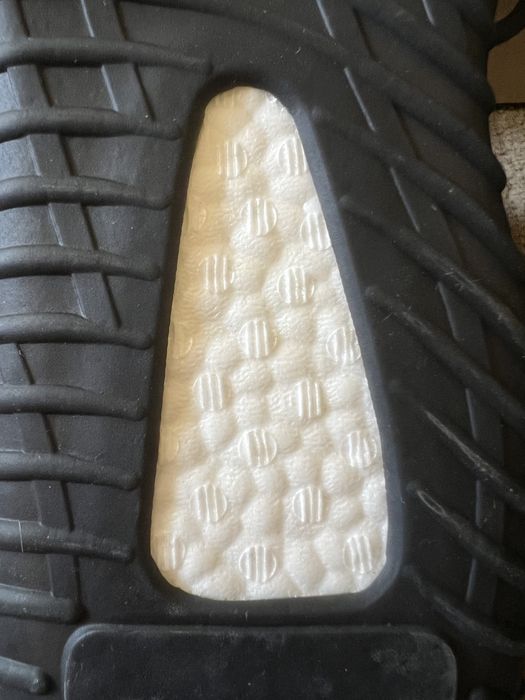 Yeezy 350 oreo 45 1/3 DS