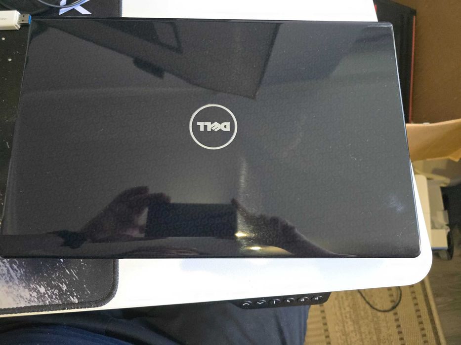 Dell Studio 1558