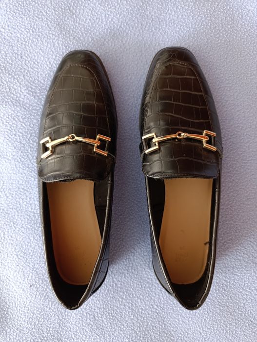 Продам лофери 38р.