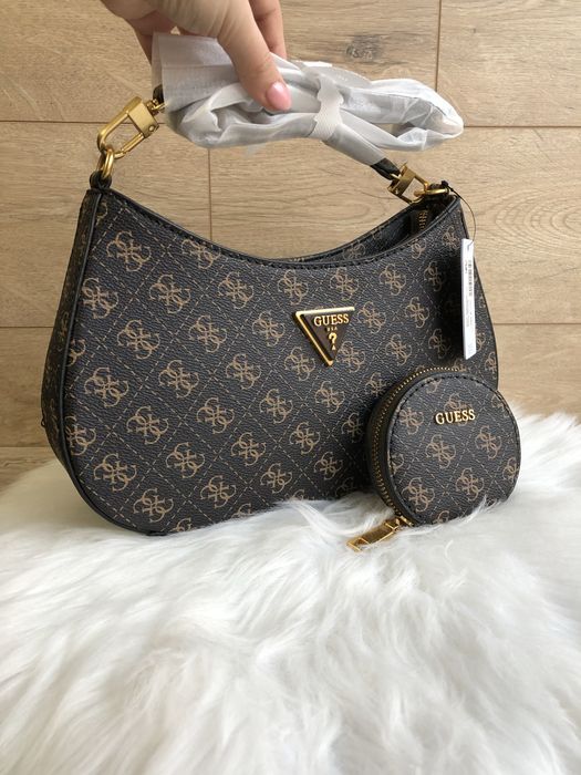 Жіноча сумка guess alexie коричнева.