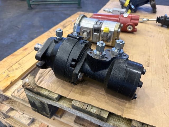 EATON silnik hydrauliczny nowy