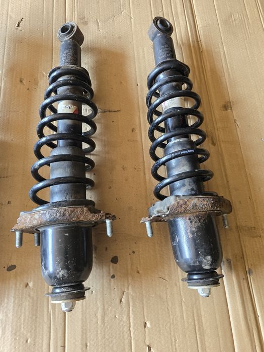 Стойки в сборе Toyota Corolla E12 Verso передние задние Тойота Королла