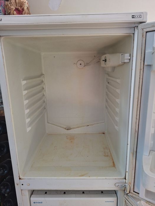 Frigorífico Indesit