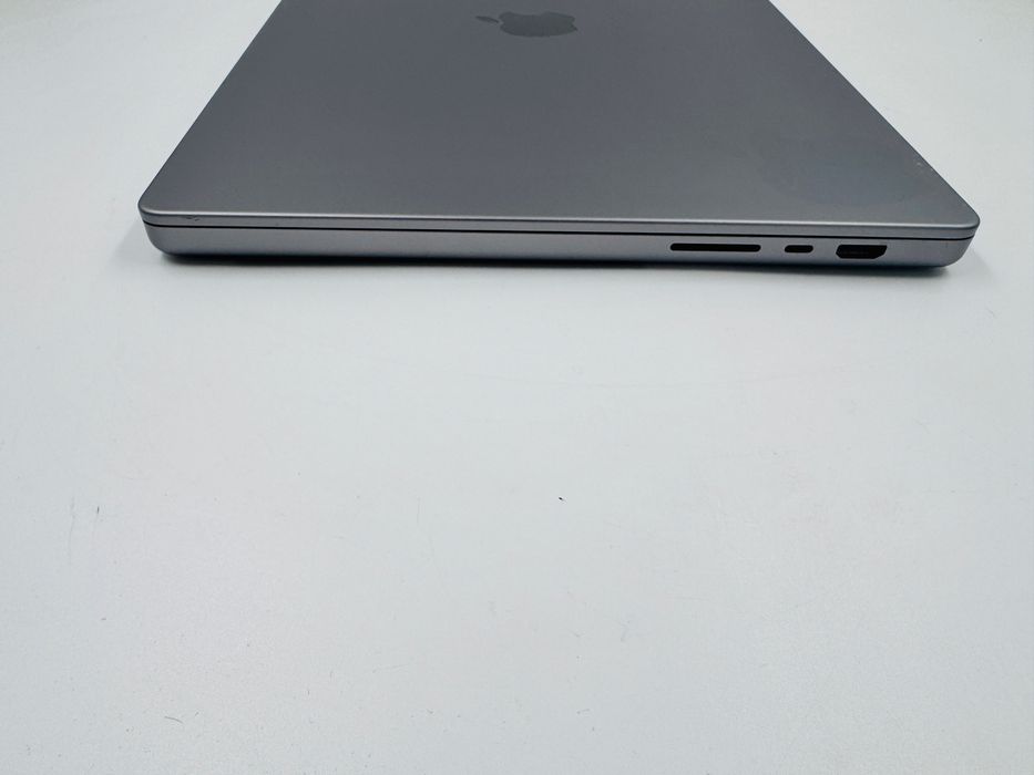 Apple Macbook Pro 16 2023 M2 Max 12/38 Core 64GB RAM 1TB SSD Space Gray IL7325