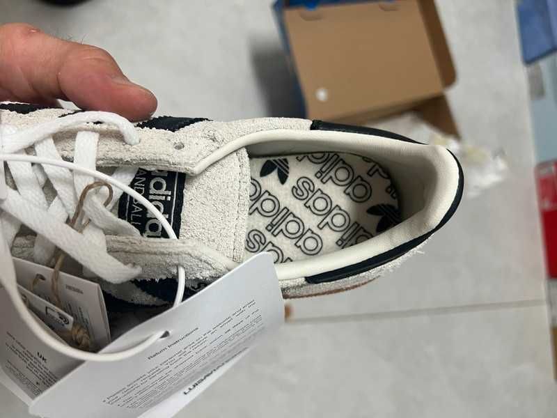 Buty damskie Trampki adidas Handball Spezial R.40