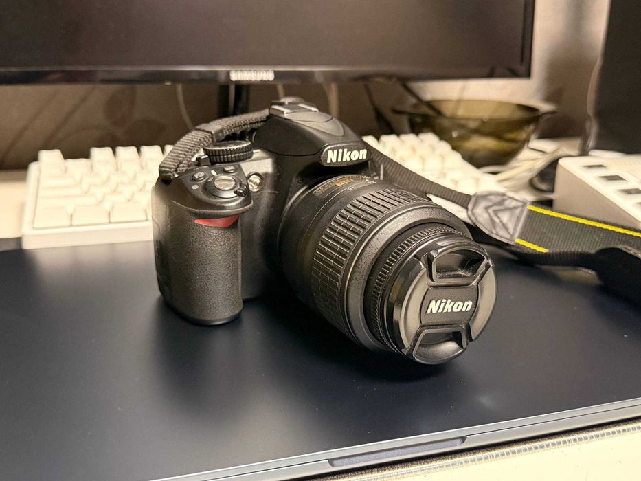 Nikon D3100 18-55