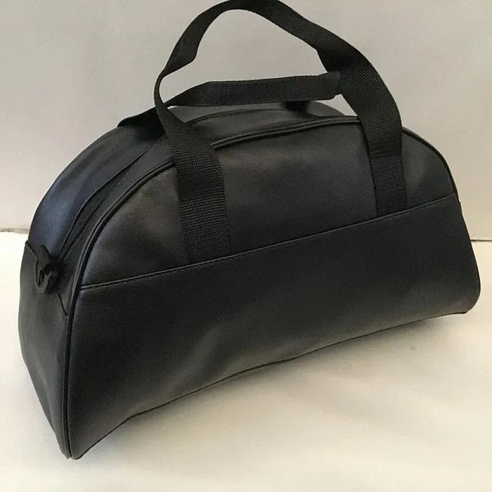 Спортивная кожаная сумка Puma для спорта тренировок путешествий