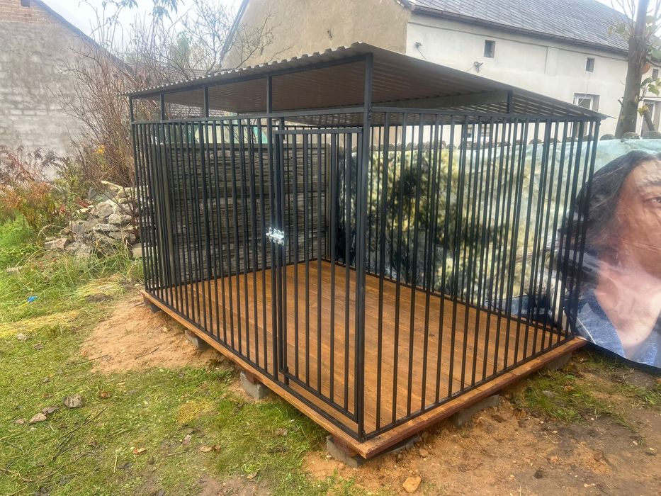 Kojce / klatki / boxy dla psow