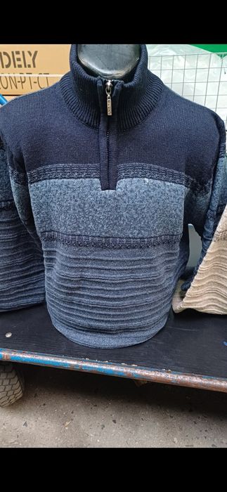 Sweter męski zimowy M, L.