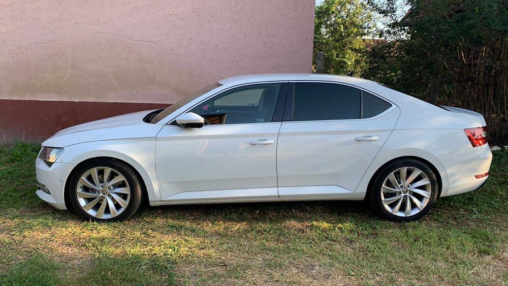 Skoda Superb 2016