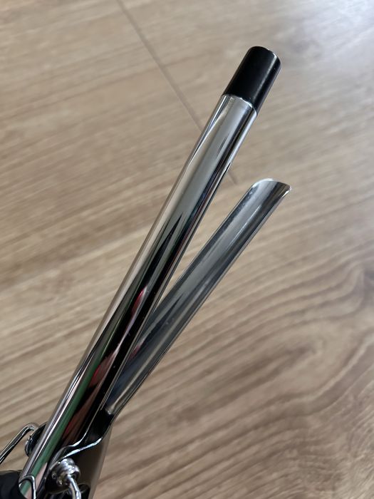 Lokówka do włosów 13 W