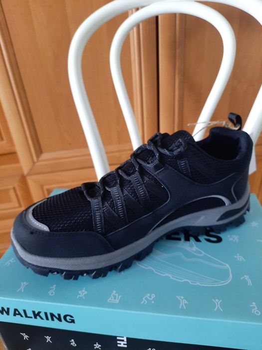 Nowe buty męskie Jomix rozmiar 44
