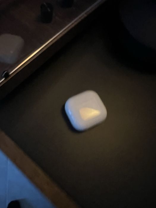 Caixa Apple Airpods 4