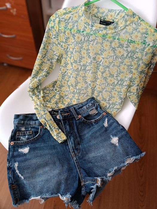 Комплект на худу дівчину ,джинсові шортики + сітка asos