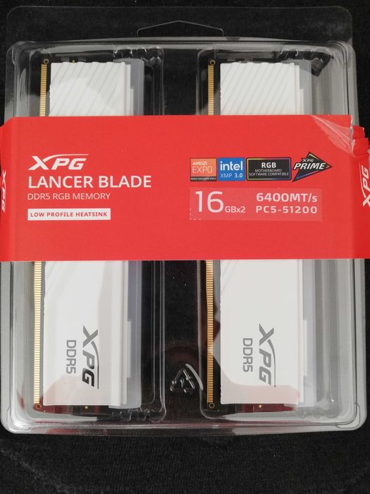 Pamięć ram DDR5 ADATA LANCER BLADE RGB 6400mhz 32gb białe white