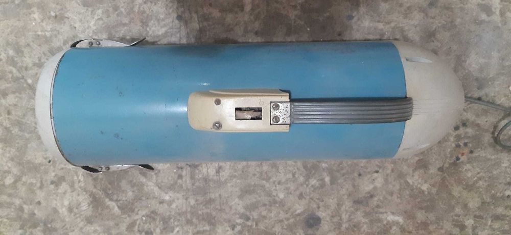 Stary Odkurzacz Alfa K2 z 1970 roku