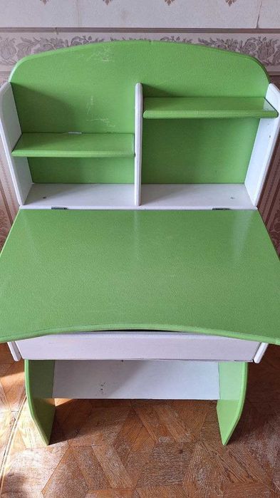 Детская растущая парта