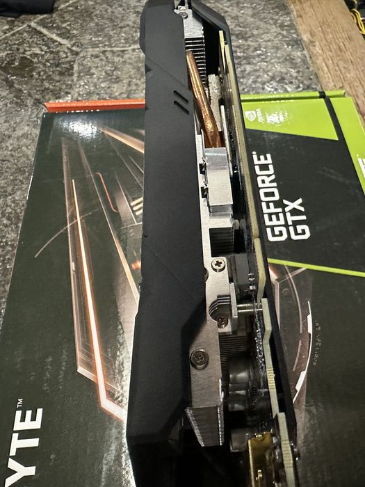 Продам видеокарту GetForse GTX 1660