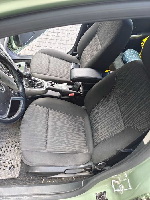 Opel Astra J 1.7