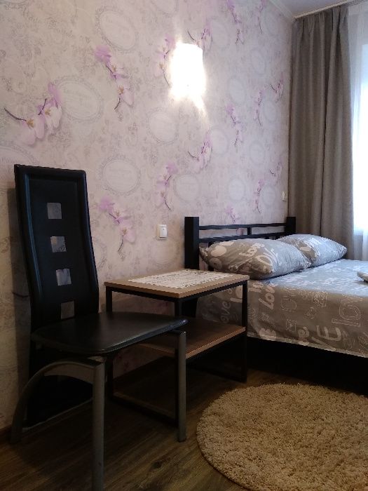 Здам 3-х кім, подобово, чек 989023145