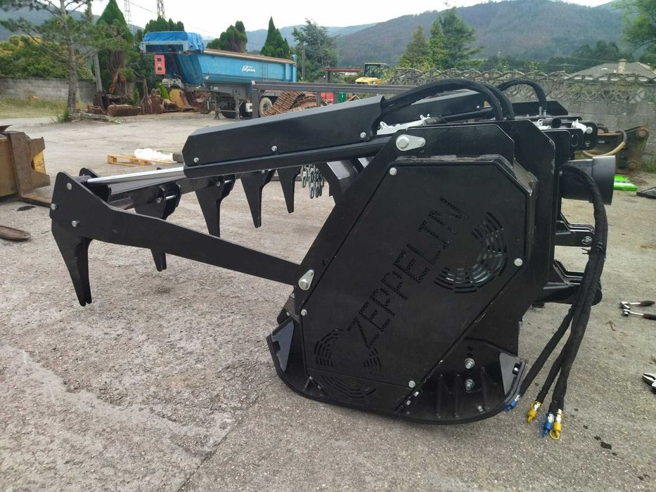 Kosiarka Bijakowa LEŚNA Mulczer Do Gałęzi Krzaków Ugorów ZEPPELIN 235