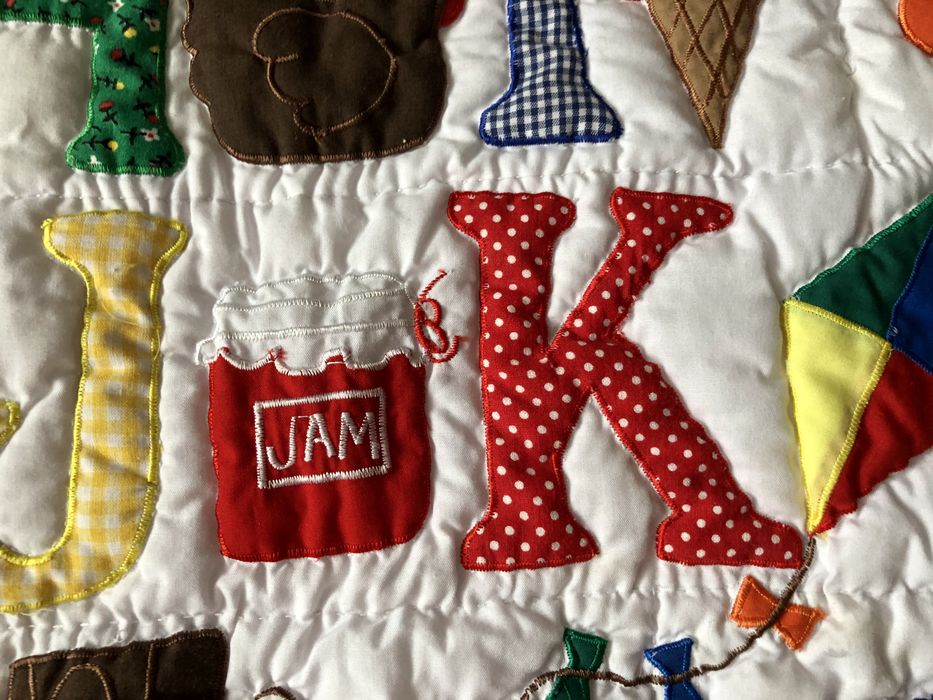 Покрывало, одеяло  пэчворк . Ручная работа. 135*110 .