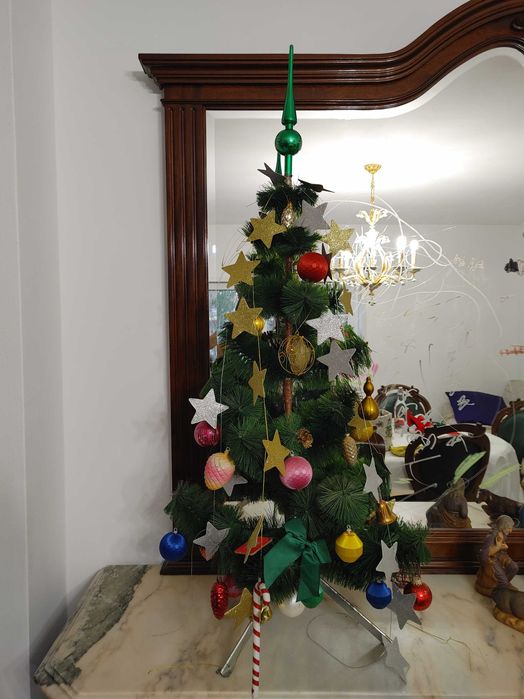 Pinheiro de natal 90cm com bolas e enfeites de natal