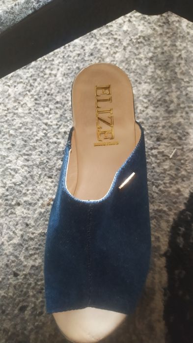 Wyjątkowe nowe wycierusowe klapki na koturnie Elizei roz 38/39+gratis.