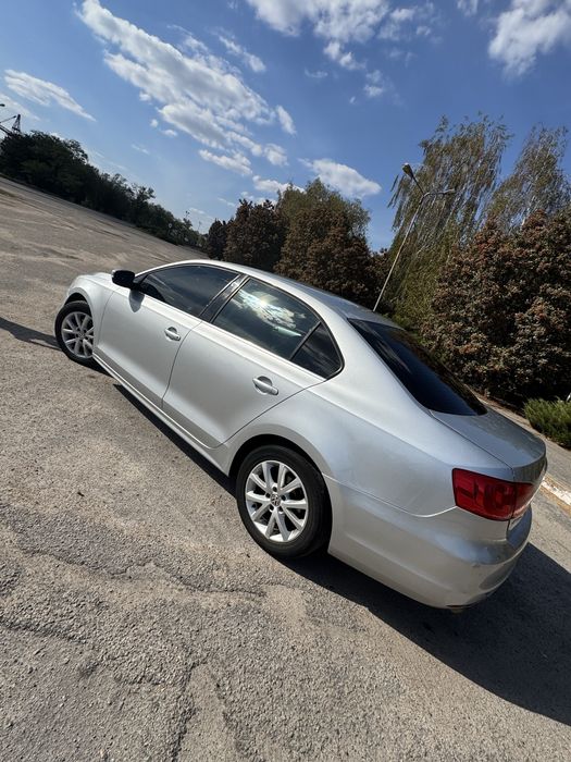 В продаже Джетта 6 VW Jetta 6 2.5 2012