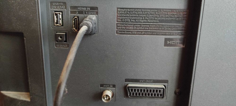 LED-телевізор Samsung 5 серії UE39EH5003W діагональ 39 дюймів.
